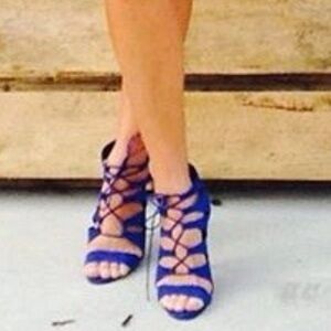 Blue Suede HOT Madden Girl Stilettos Sz 7.5